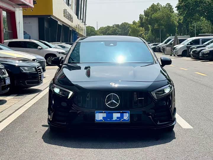 Mercedes-Benz A-Class 2022 AMG A 35 L 4 MATIC — фото 2
