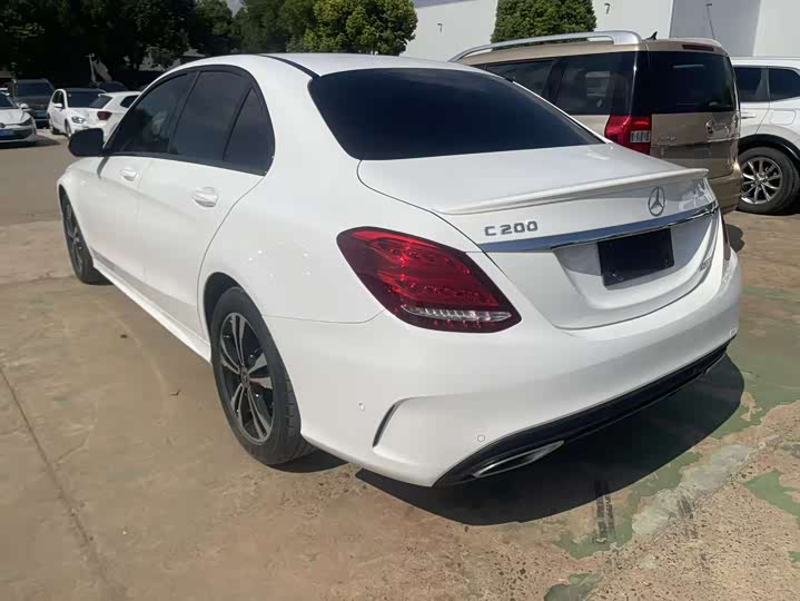 Mercedes-Benz C-Class C 200 спорт — фото 11