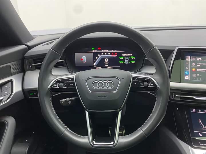 Audi Q6 2023 45 TFSI quattro — фото 14