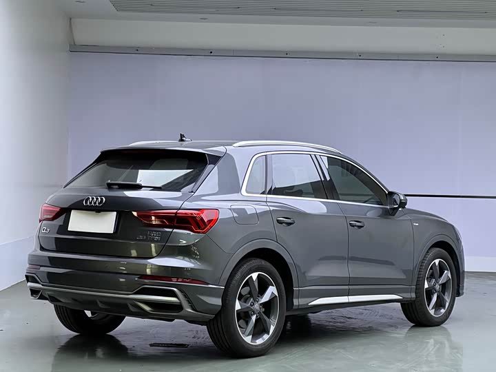 Audi Q5L 2023 40 T — фото 6