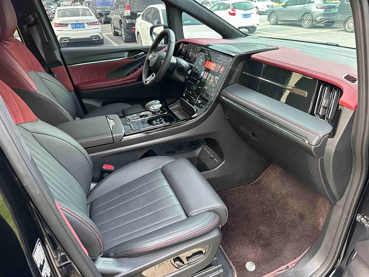 Trumpchi M8 2024 400 T — фото 30