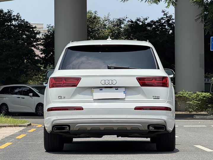 Audi Q7 2017 3.0 T — фото 7