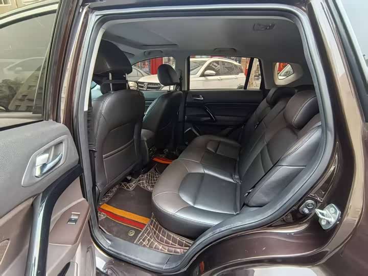 Trumpchi GS4 2017 200 T MT 2 WD — фото 9