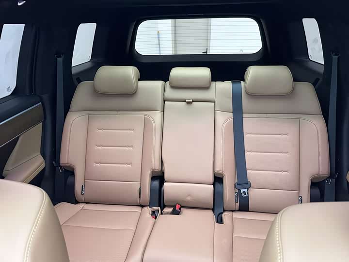 Hyundai Santa Fe — фото 19
