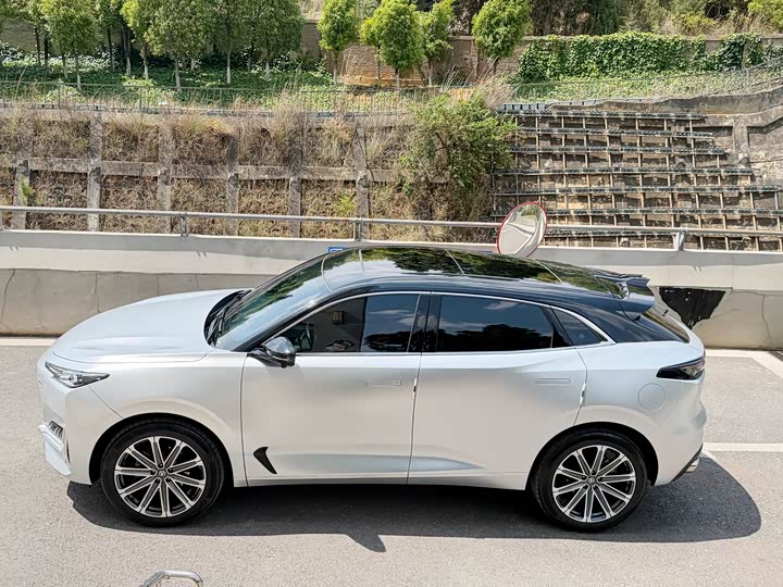 Changan UNI-K 2023 2.0 T 2 WD — фото 13