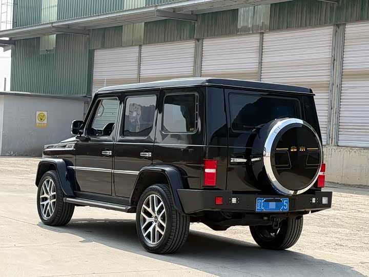 BAIC BJ80 2022 3.0 T AT — фото 5