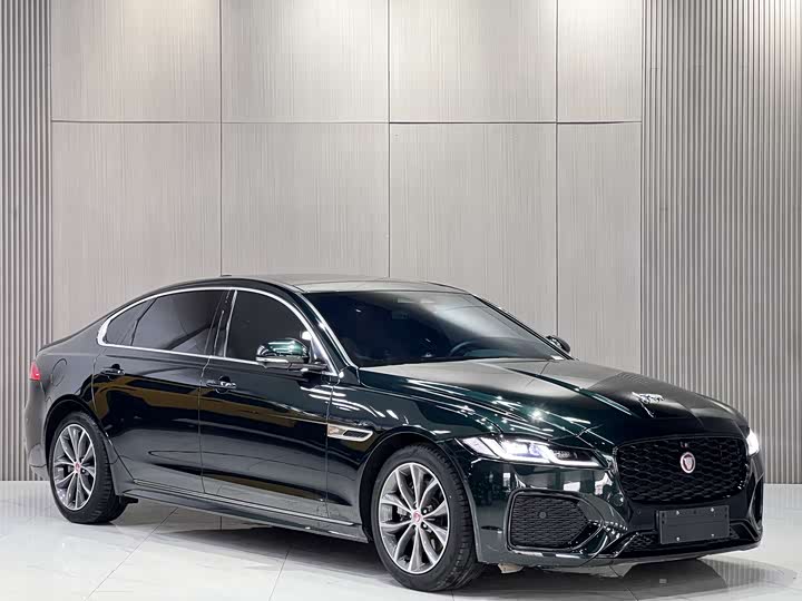 Jaguar XFL 2022 XFL 2.0 T P 250 2 WD — фото 3