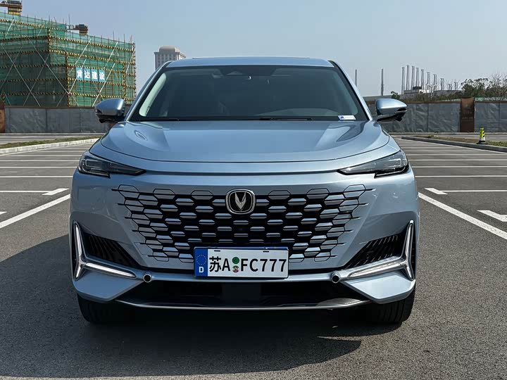 Changan UNI-K 2021 2.0 T Premium — фото 2