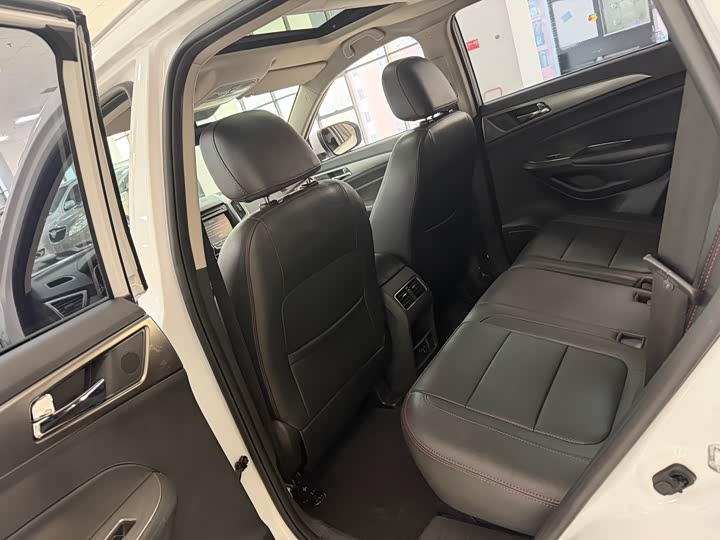 Changan CS75 2014 1.8 T ATPremium V — фото 8