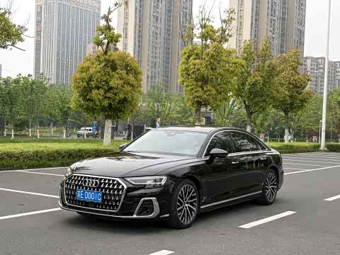 Audi A8 2023 A 8 L 50 TFSI quattro — фото 18