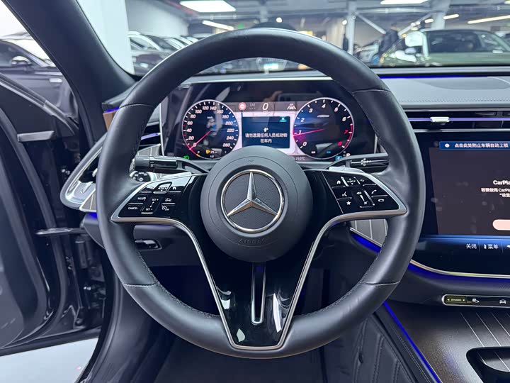 Mercedes-Benz E-Class 2024 E 300 L — фото 7