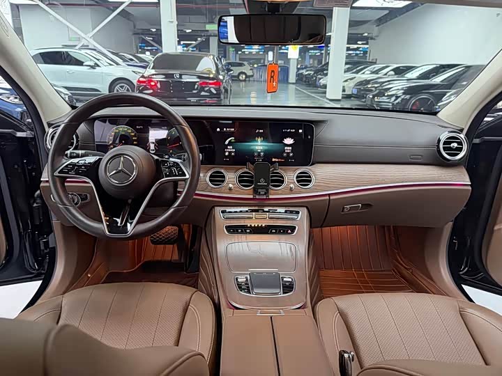 Mercedes-Benz E-Class E 300 L люкс — фото 11