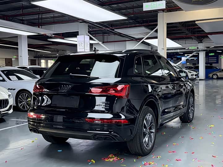 Audi Q5L 40 TFSI люкс-динамик — фото 18