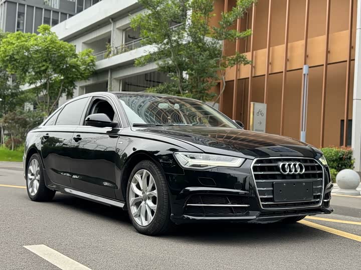 Audi A6L 2018 30 35 TFSI — фото 3