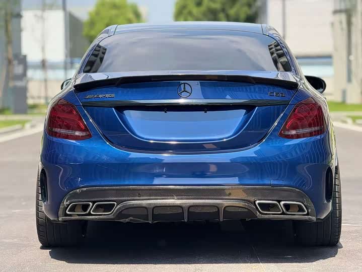 Mercedes-Benz C-Class 2017 AMG C 63 — фото 6