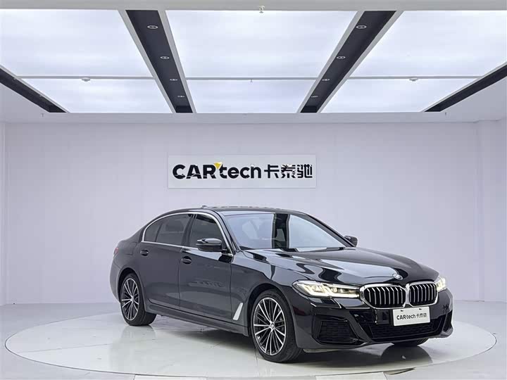 BMW 5-Series 2022 530 Li Leading M — фото 2