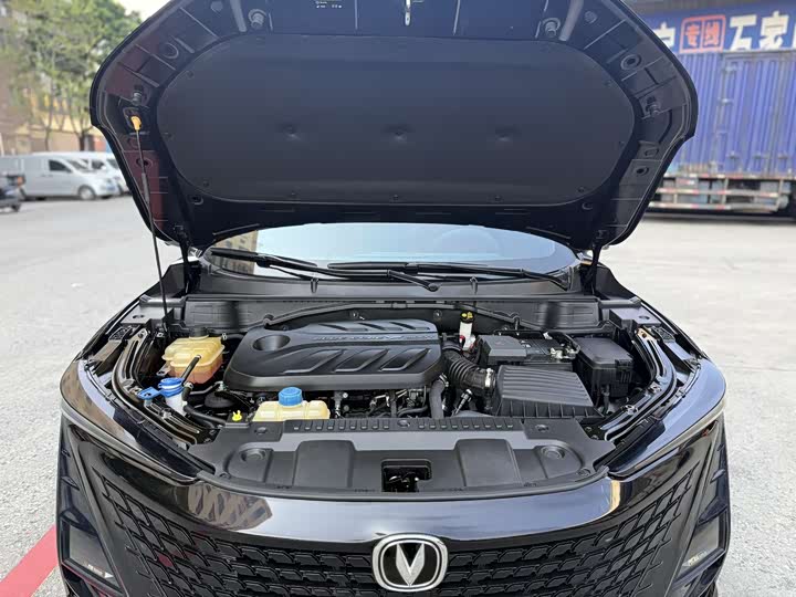 Changan UNI-T 2020 1.5 T Premium — фото 21