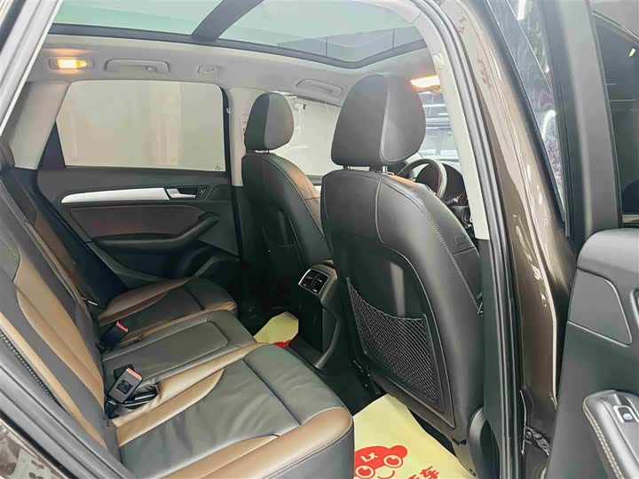Audi Q5 2017 Plus 40 TFSI — фото 29