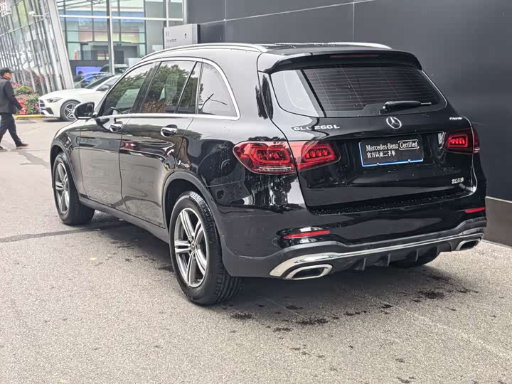 Mercedes-Benz GLC 2020 GLC 260 L 4 MATIC Luxury — фото 4