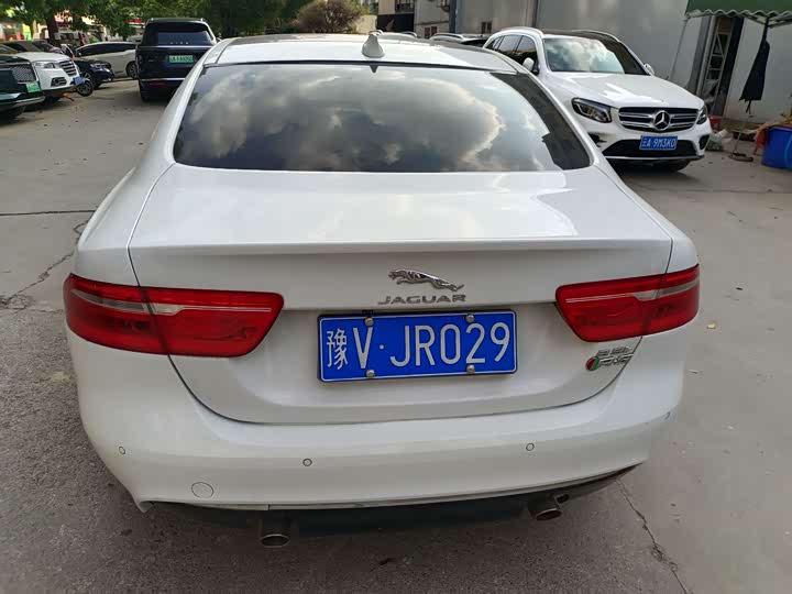 Jaguar XEL 2019 2.0 T 200 PS — фото 14