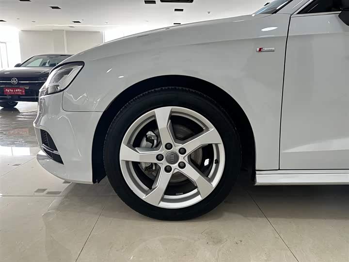 Audi A3 2020 Sportback 35 TFSI VI — фото 31