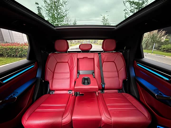 Porsche Cayenne 2019 Cayenne 3.0 T — фото 17