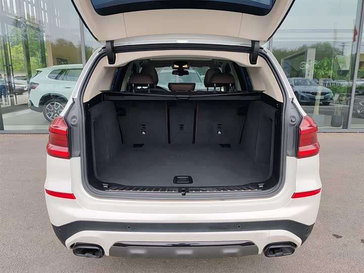 BMW X3 2020 x Drive 25i — фото 9