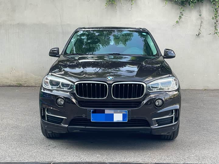 BMW X5 2018 x Drive 35i — фото 2