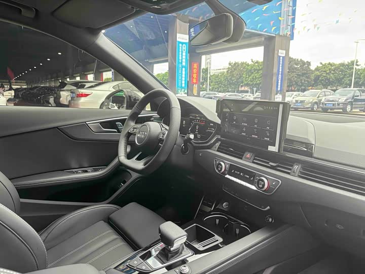 Audi A4L 2024 40 TFSI — фото 7