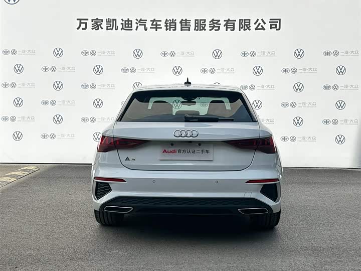 Audi A3 2022 Sportback 35 TFSI Sport — фото 6