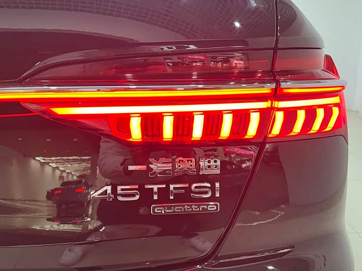 Audi A6L 2024 45 TFSI quattro — фото 18