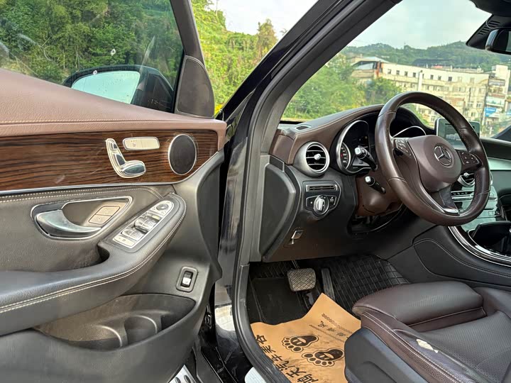 Mercedes-Benz GLC 2018 GLC 260 4 MATIC — фото 15