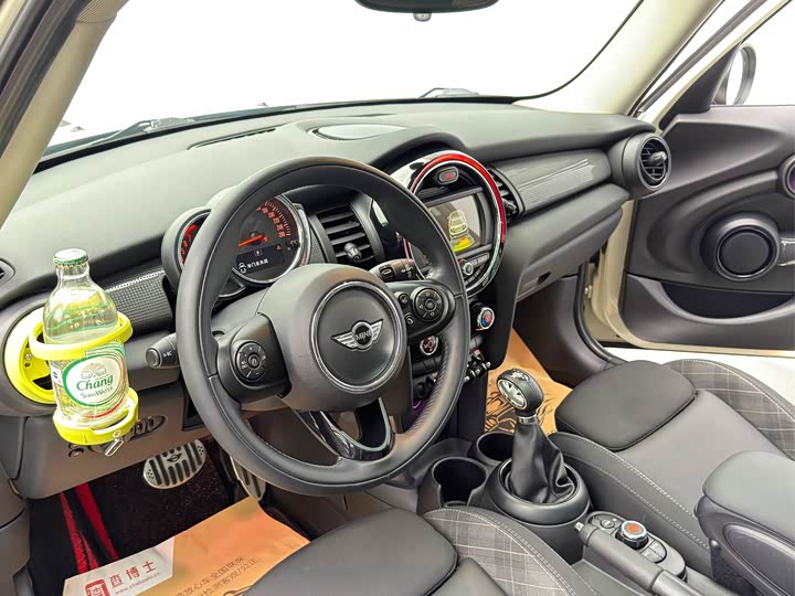 MINI Hatch — фото 10