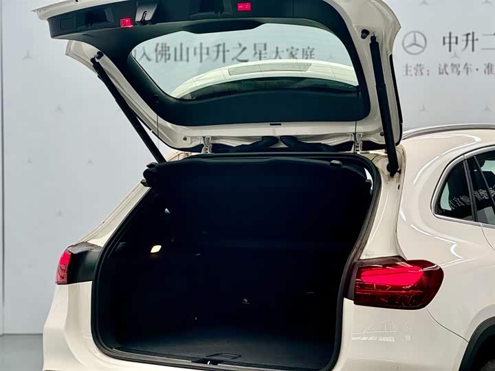 Mercedes-Benz GLA 2024 GLA 220 — фото 3