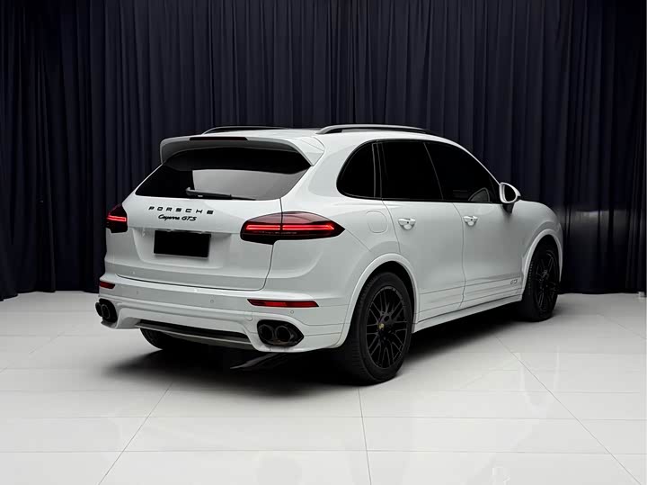 Porsche Cayenne 2015 Cayenne GTS 3.6 T — фото 6