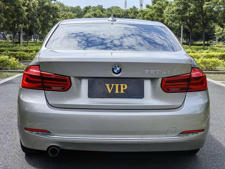 BMW 3 Series 320Li базовая — фото 6