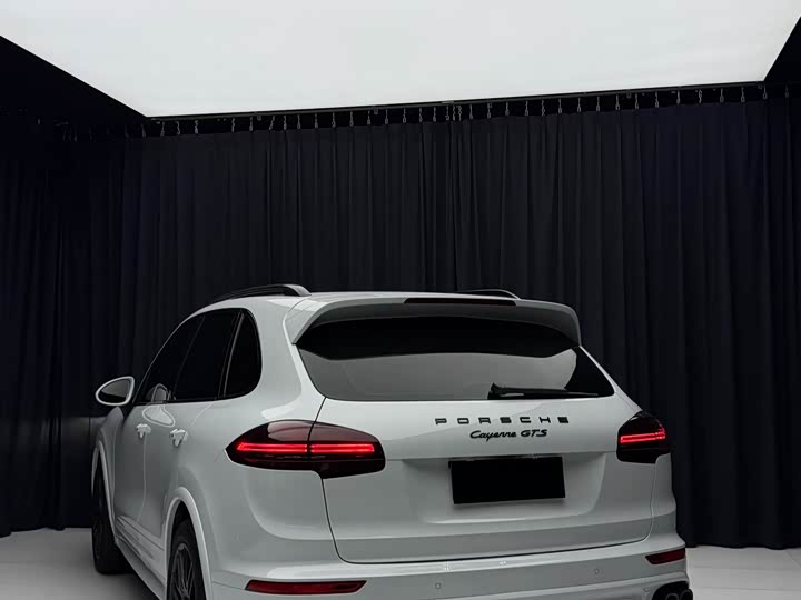 Porsche Cayenne 2015 Cayenne GTS 3.6 T — фото 9