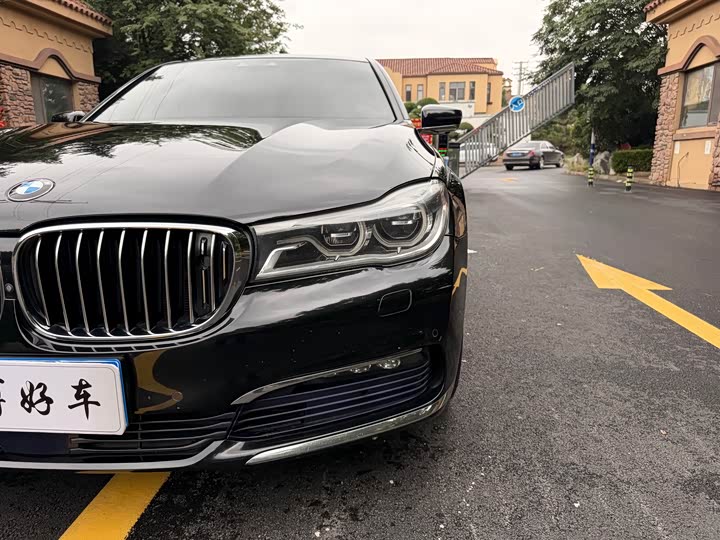 BMW 7-Series 2016 740 Li — фото 10