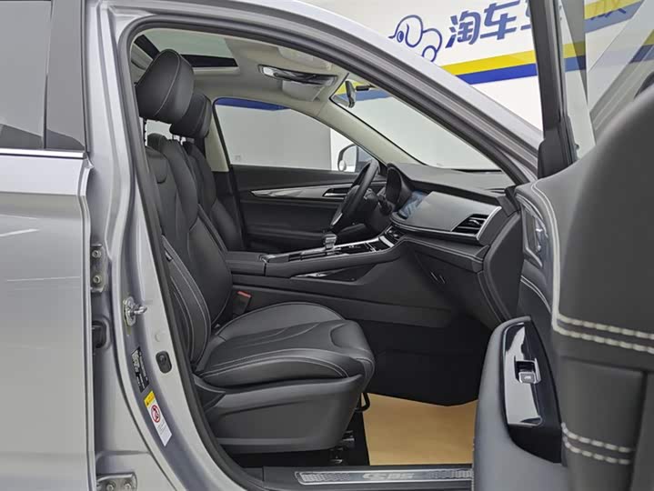 Changan CS85 COUPE 2021 2.0 T ATLuxury — фото 8