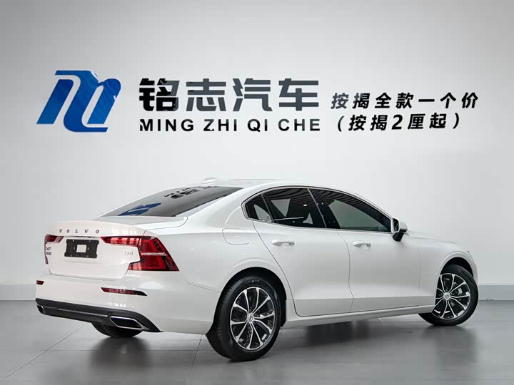 Volvo S60 2022 B 4 — фото 5