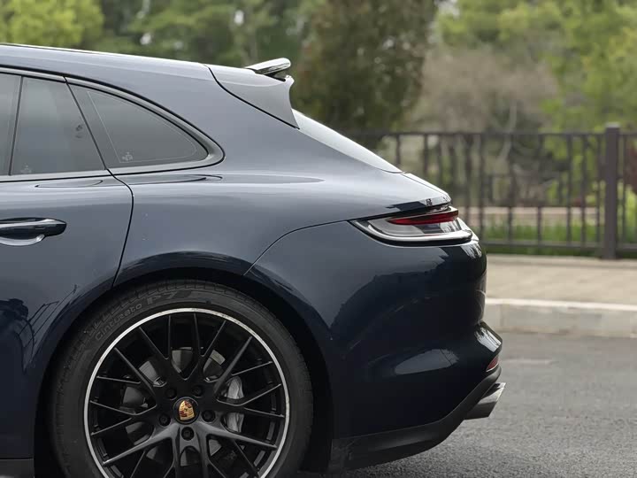 Porsche Panamera 2022 Panamera 4 Sport Turismo 2.9 T — фото 18