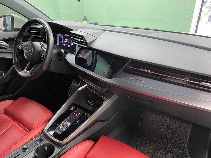 Audi A3 2023 Sportback 35 TFSI Sport — фото 14