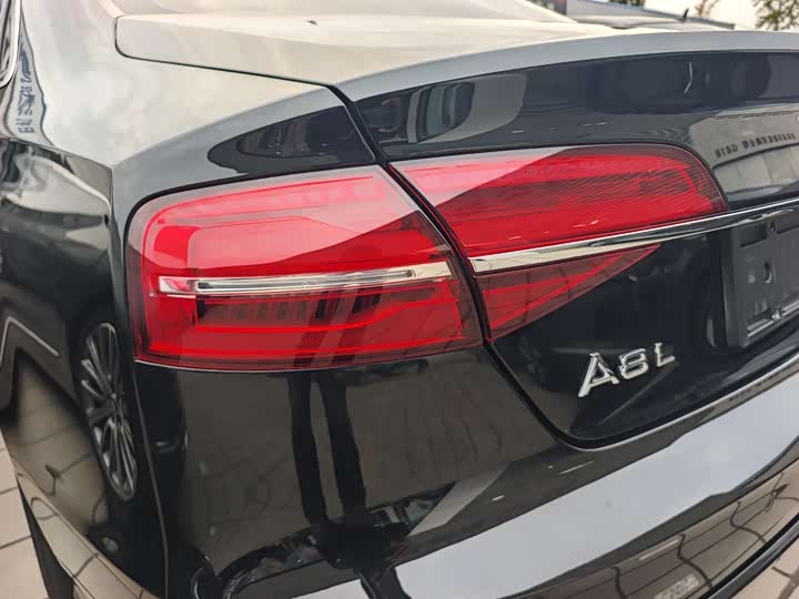 Audi A8 2017 A 8 L 45 TFSI quattro — фото 27