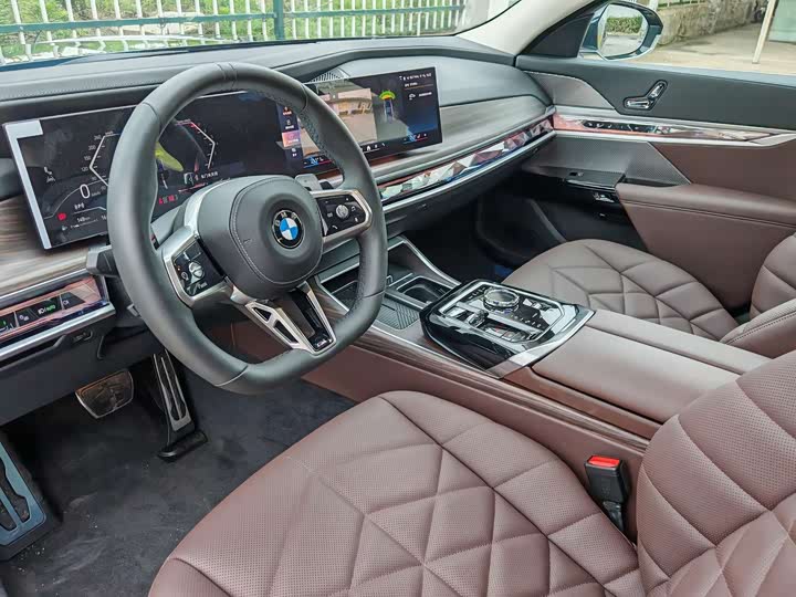 BMW 7 Series 735Li M спортпакет — фото 9