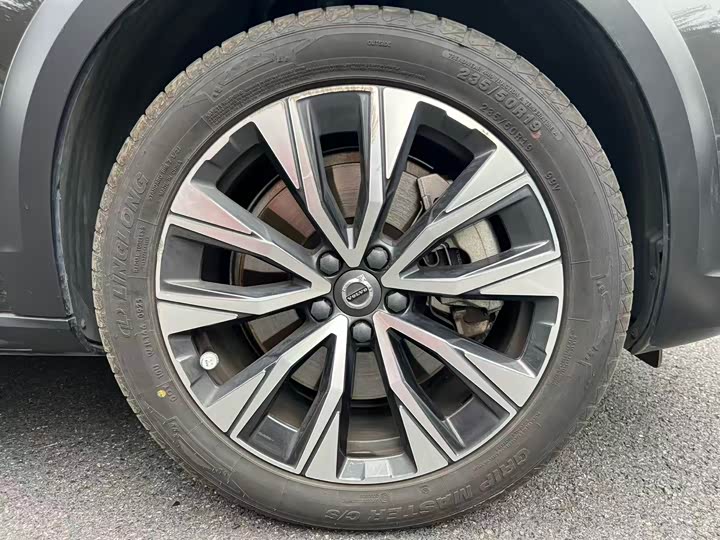 Volvo V90 2022 Cross Country B 5 AWD — фото 12