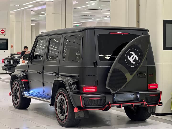 Mercedes-Benz G-Class 2019 AMG G 63 — фото 18