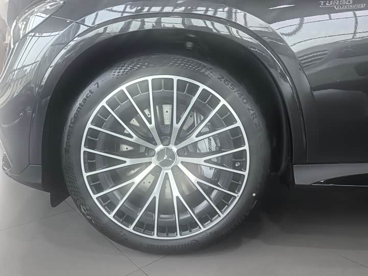 Mercedes-Benz GLC 2026 AMG GLC 43 4 MATIC — фото 4
