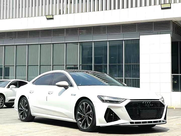 Audi A7L 2022 55 TFSI quattro S-line — фото 3