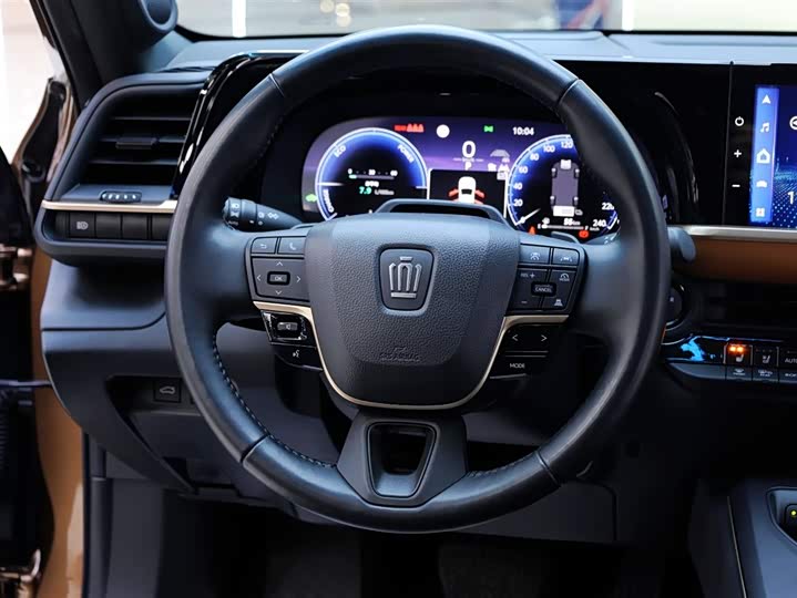 Toyota Sport 2023 2.4 T Sport Cross HEV 4 WD — фото 23
