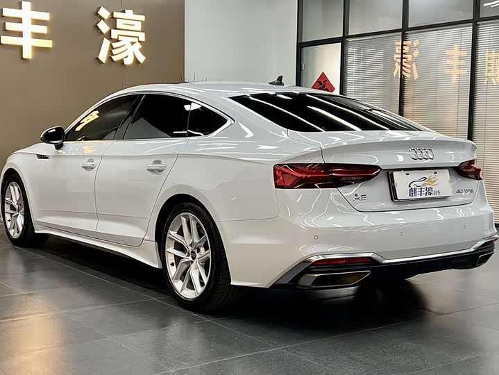 Audi A5 2024 Sportback 40 TFSI — фото 16
